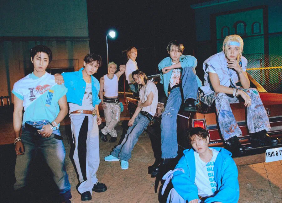 Stray Kids